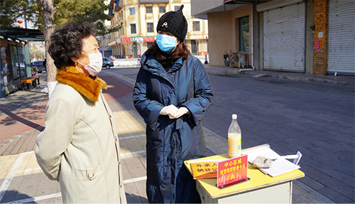 【最美逆行者】戰(zhàn)疫女神，節(jié)日快樂